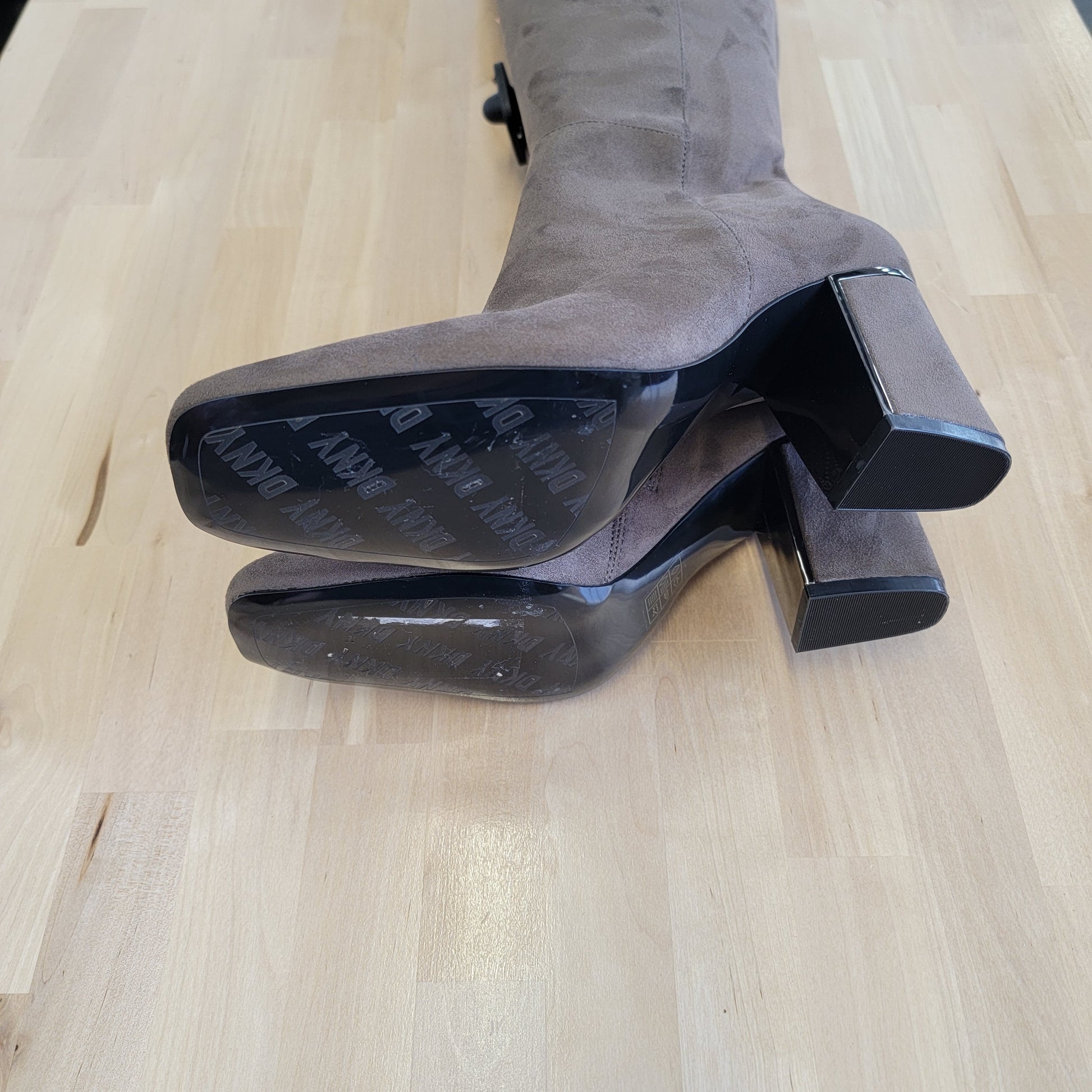 DKNY Shoe Size 7 Brown Boots