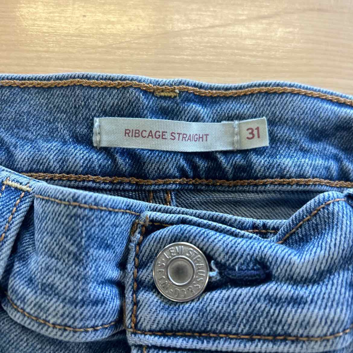 Levi's Size 31 Blue Jeans