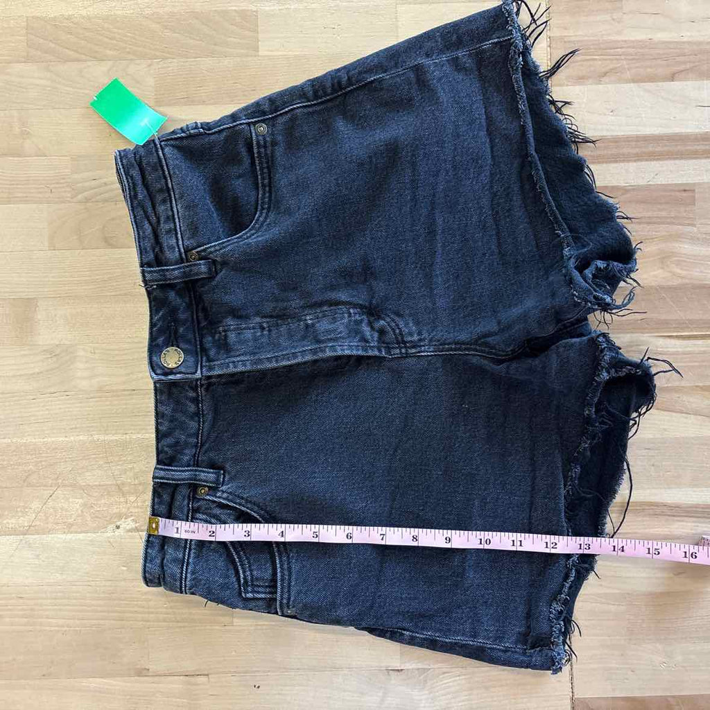 Rolla's Women Size 27 Black Denim Preloved Shorts