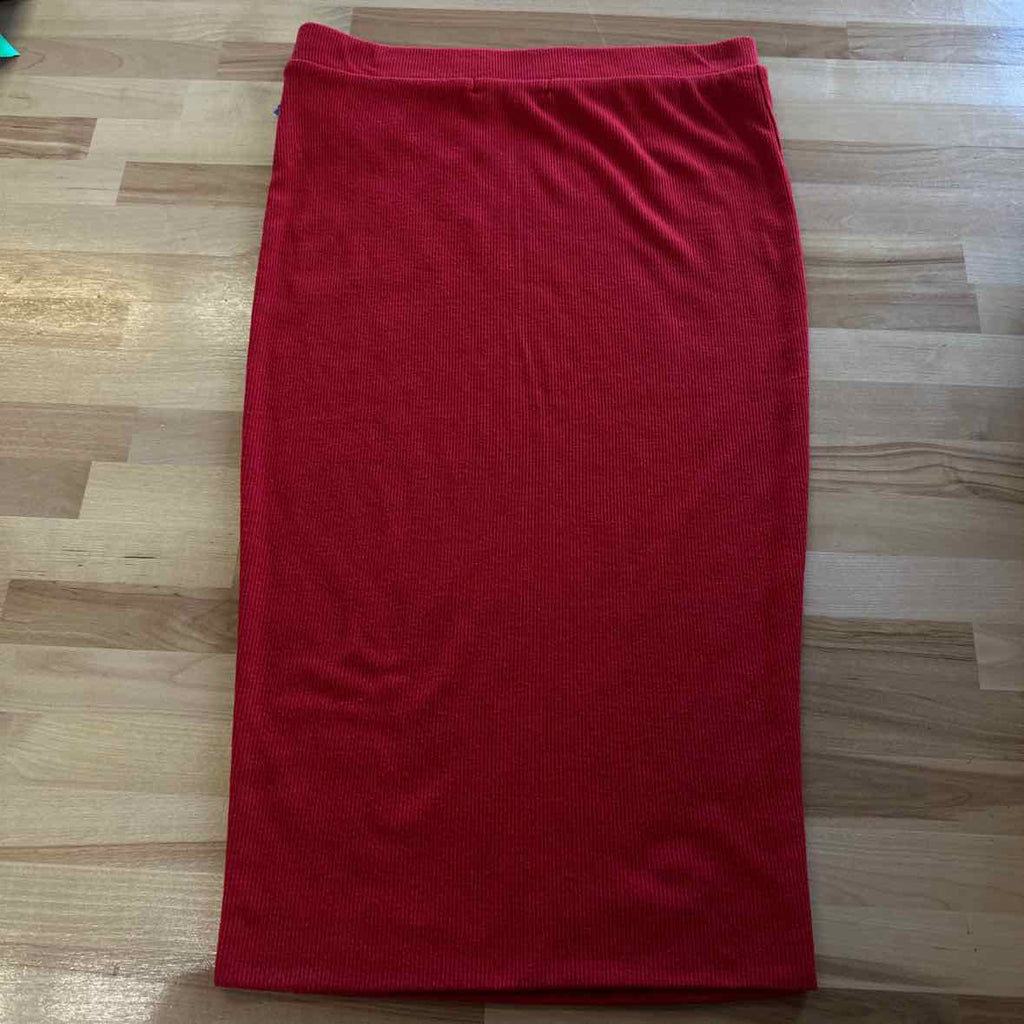 Active USA Size M Red Skirt