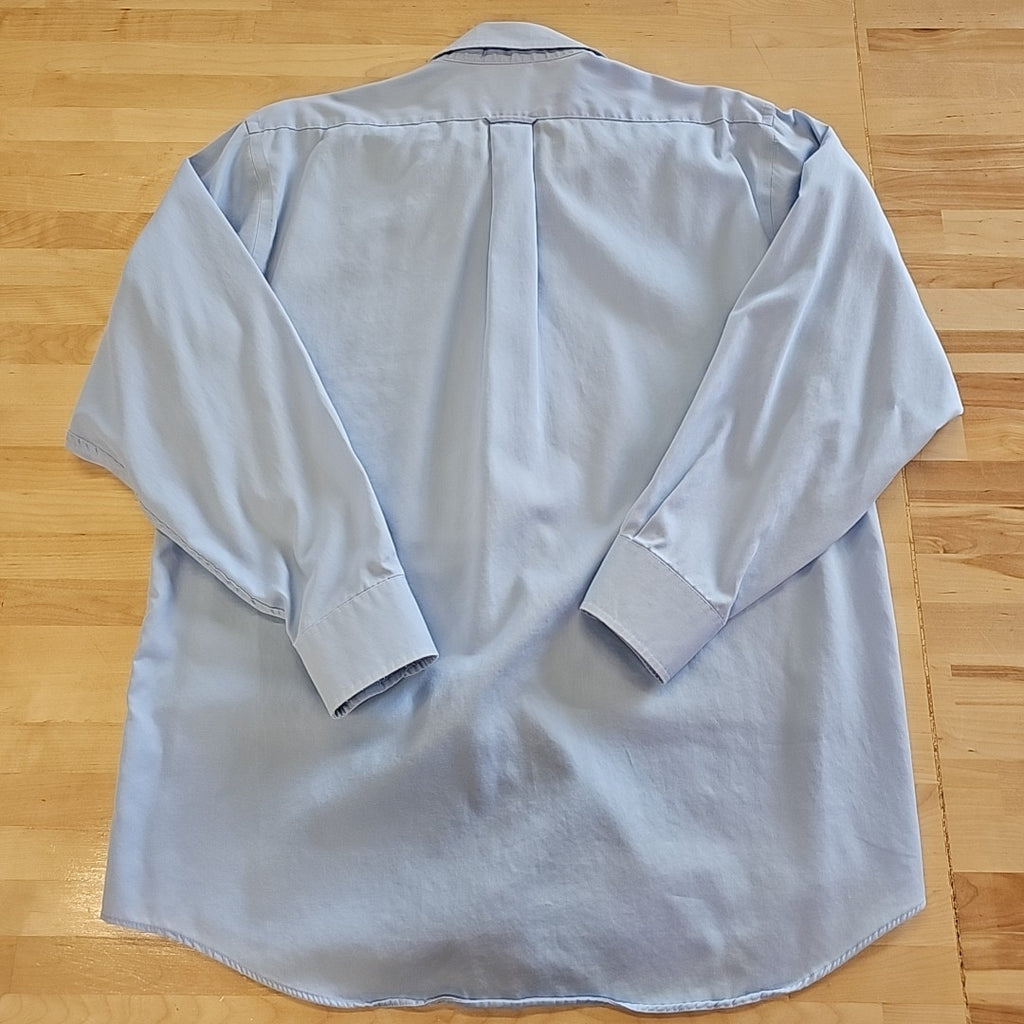 Izod Size L Blue MENS Button Down Shirt