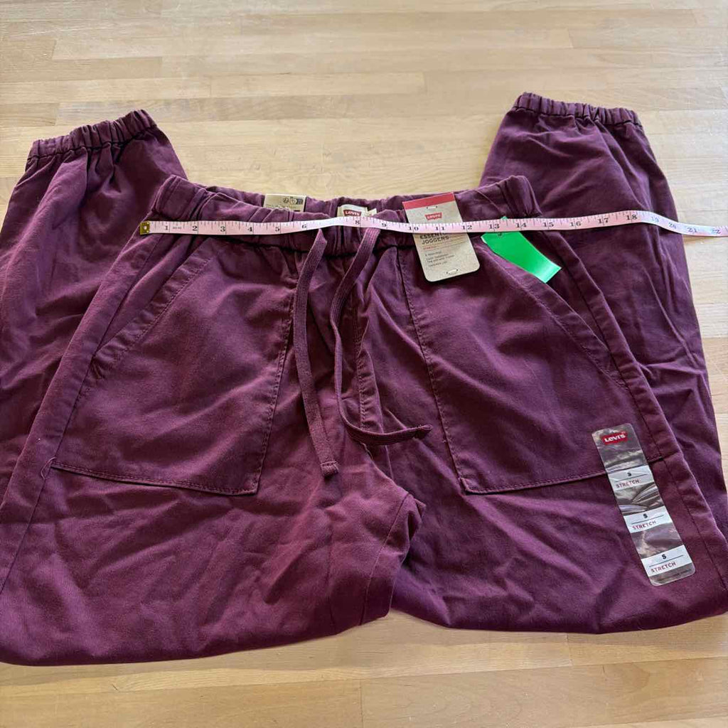 Levi's Women's Mid-Rise Essential Joggers - Merlot
