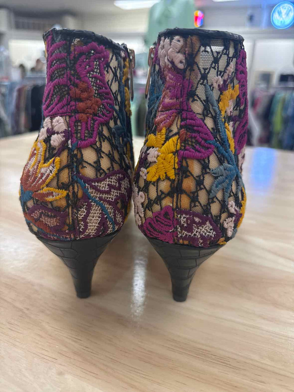 Sam Edelman Size 10.5 Purple Print Embroider Preloved Bootie
