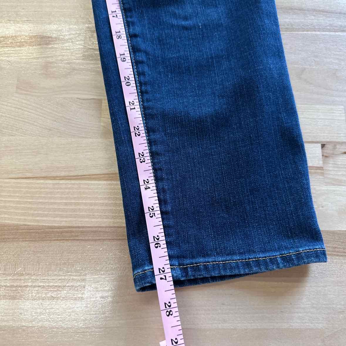 Chico's Size 1 (8) Blue Jeans