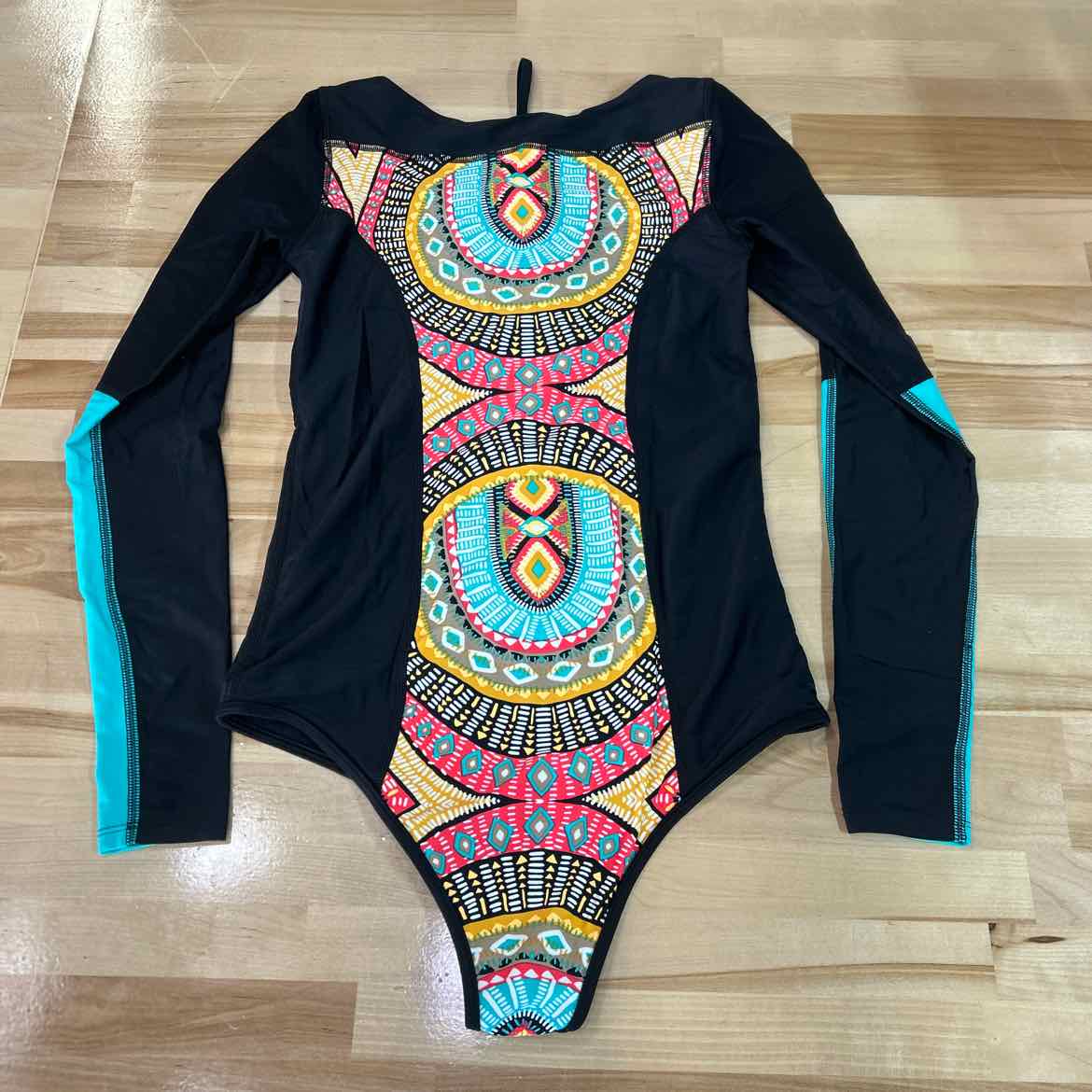 Body Glove Size S Black New Swimsuit