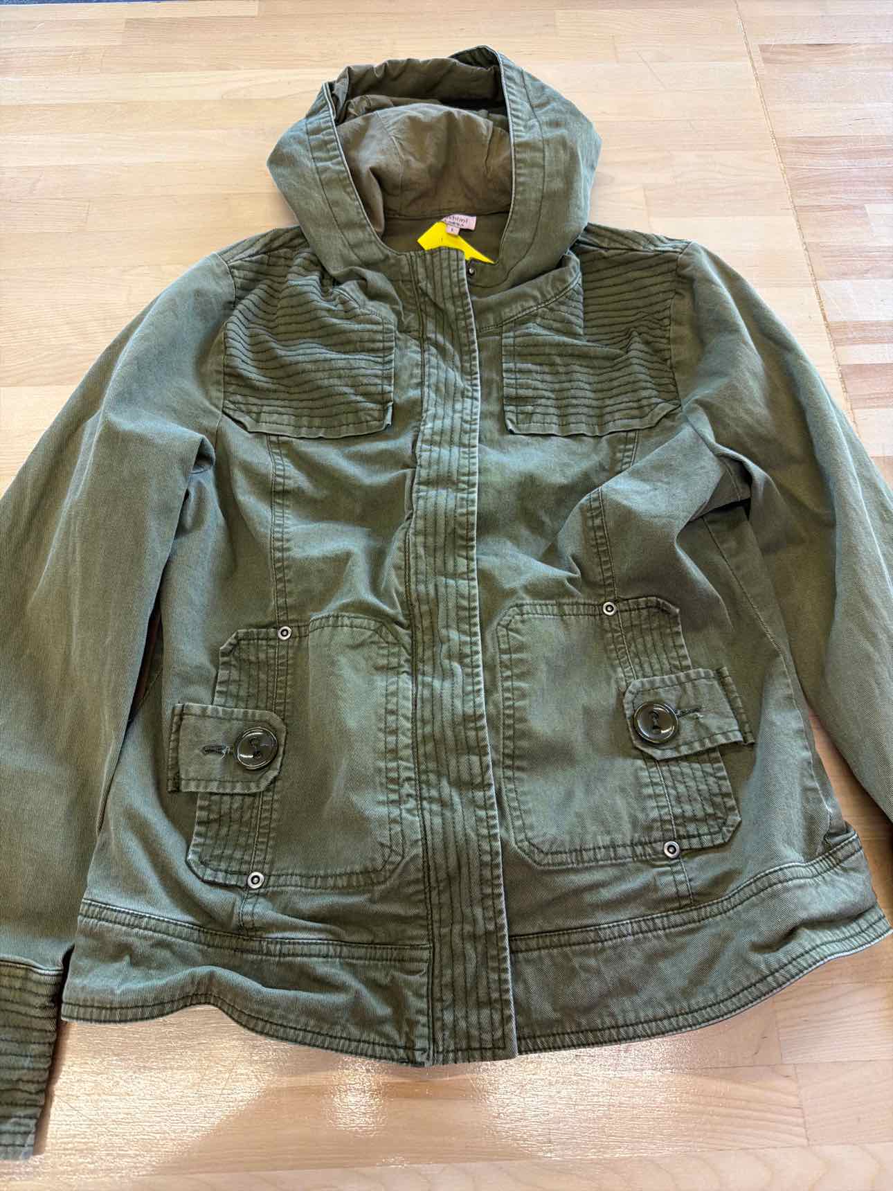 Sashimi Size L Green Jacket