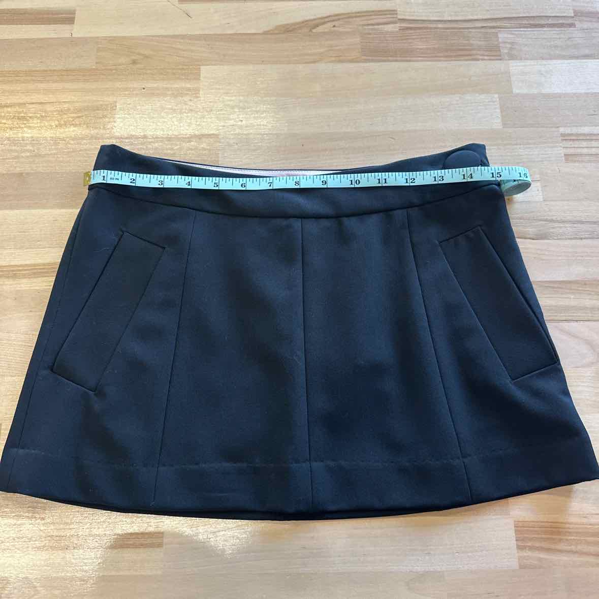 Guess Size 24 Black Skirt