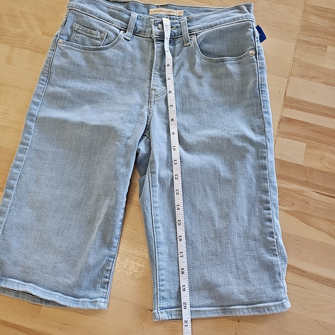 Levi's Size 25 Blue Shorts