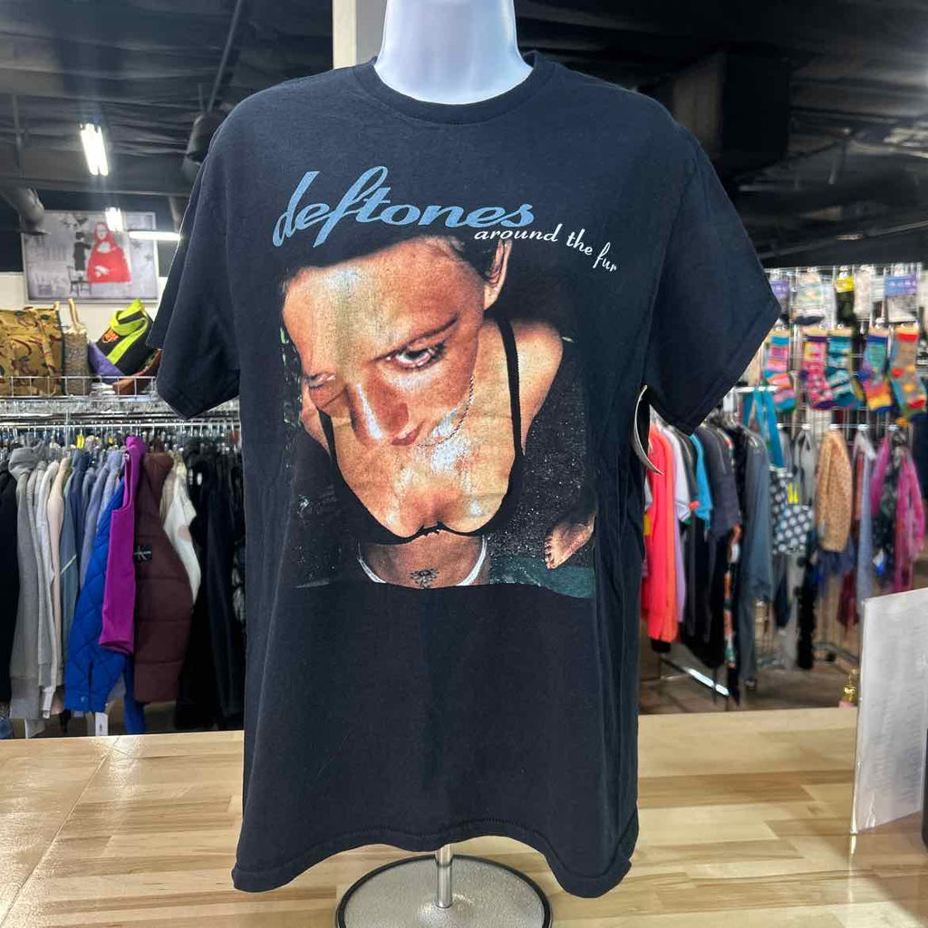 Deftones Size M Black Preloved MENS T-shirt