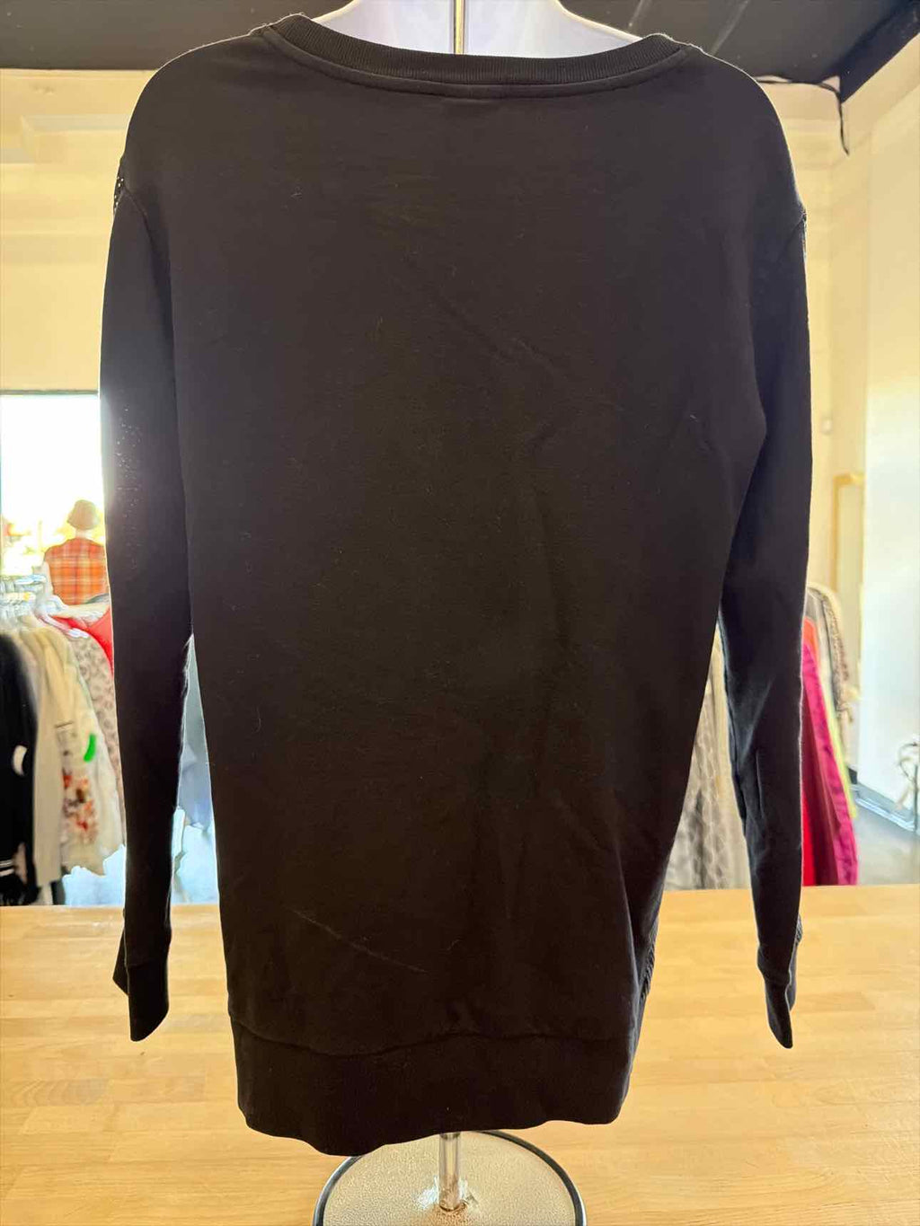 Chico's Size 0 Black Longsleeve
