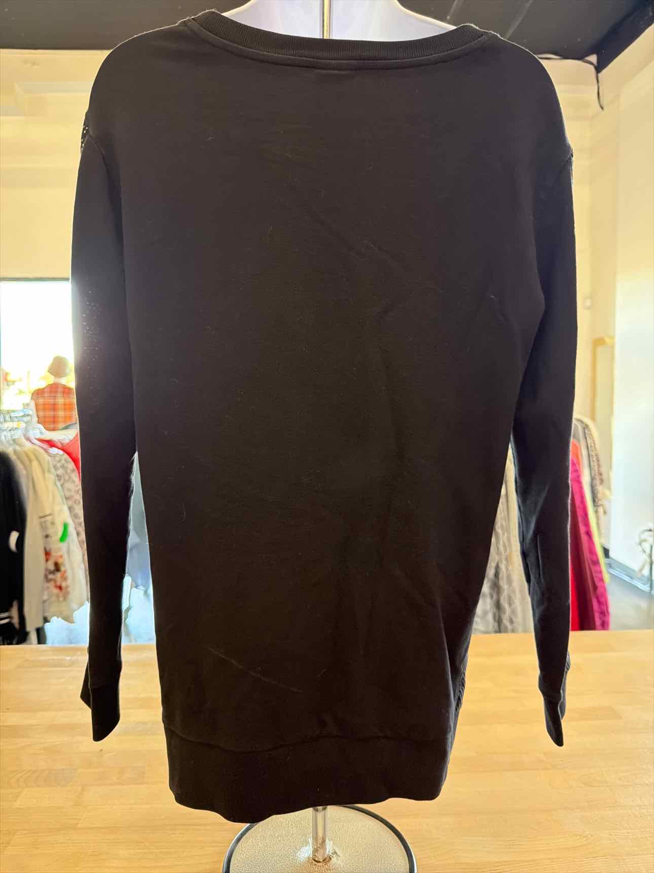 Chico's Size 0 Black Longsleeve