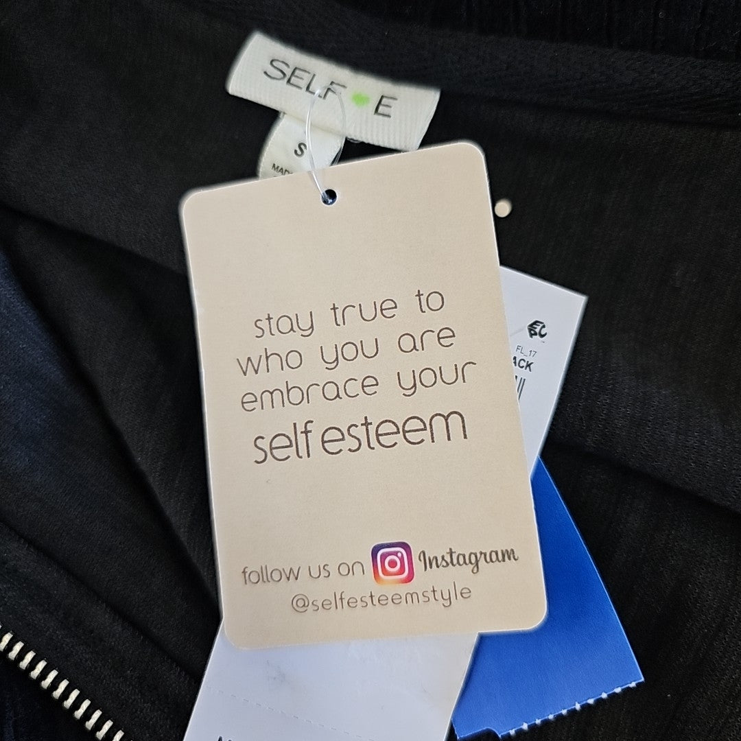 Self E Size S Black Sweater