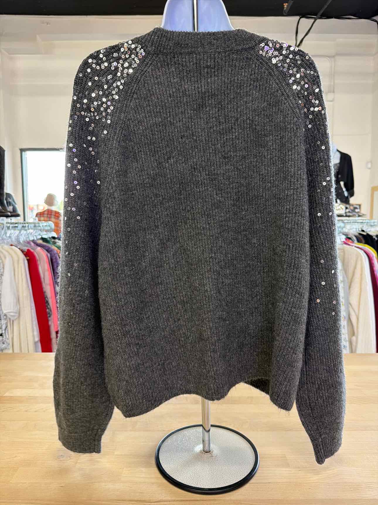 Vince Camuto Size M Gray Sweater