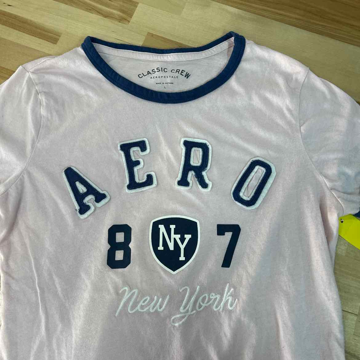 AERO Size L Pink Preloved T-Shirt SS