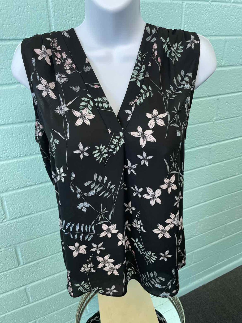 Vince Camuto Size XS Blue & Aqua Print Sleeveless