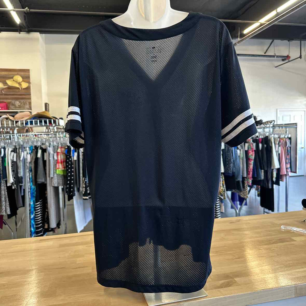 NFL Size XL Black Button Down Shirt