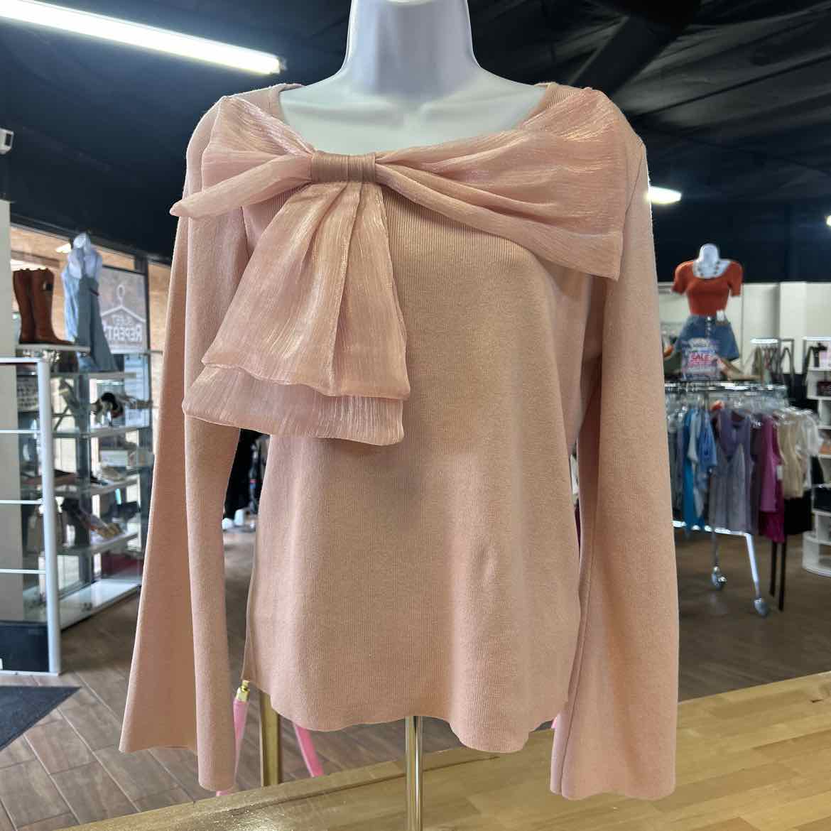 CocoBleu Size M Tan Preloved Longsleeve