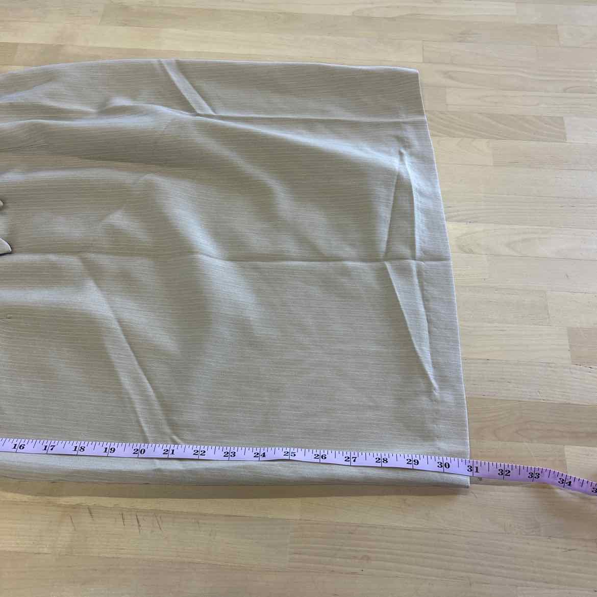 KarinStevens Size 8 Beige Preloved Dress