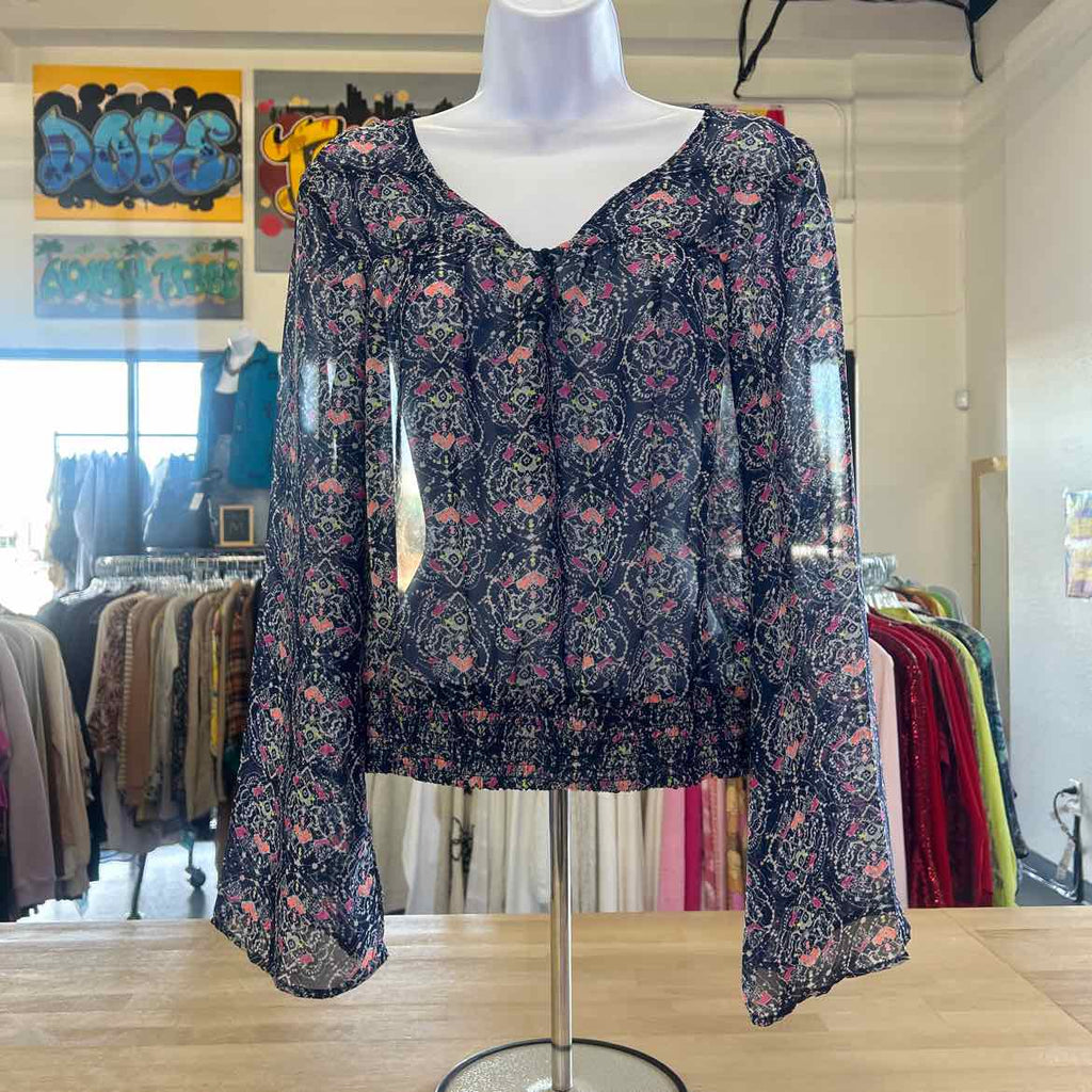 Love fire Size L Blue Sheer Preloved Blouse