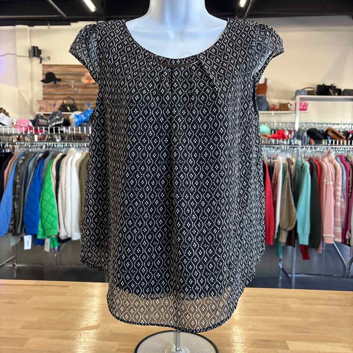 Twine & string Size S BLACK & WHITE Blouse