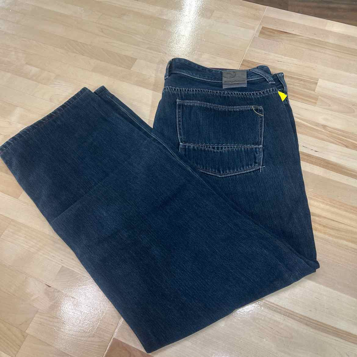 Tommy Bahama Size 38x32 Blue MENS Jeans