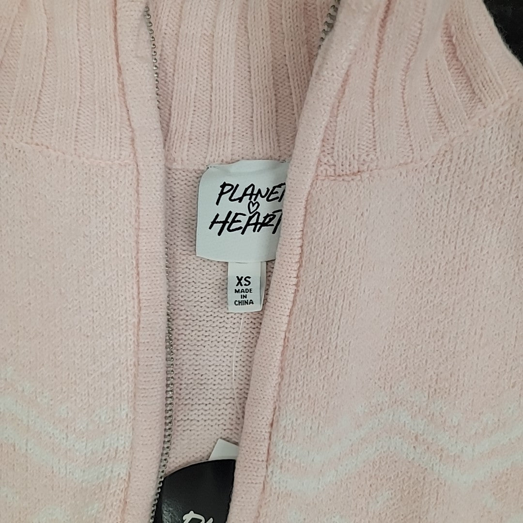 Planet Heart Size XS Pink Sweater