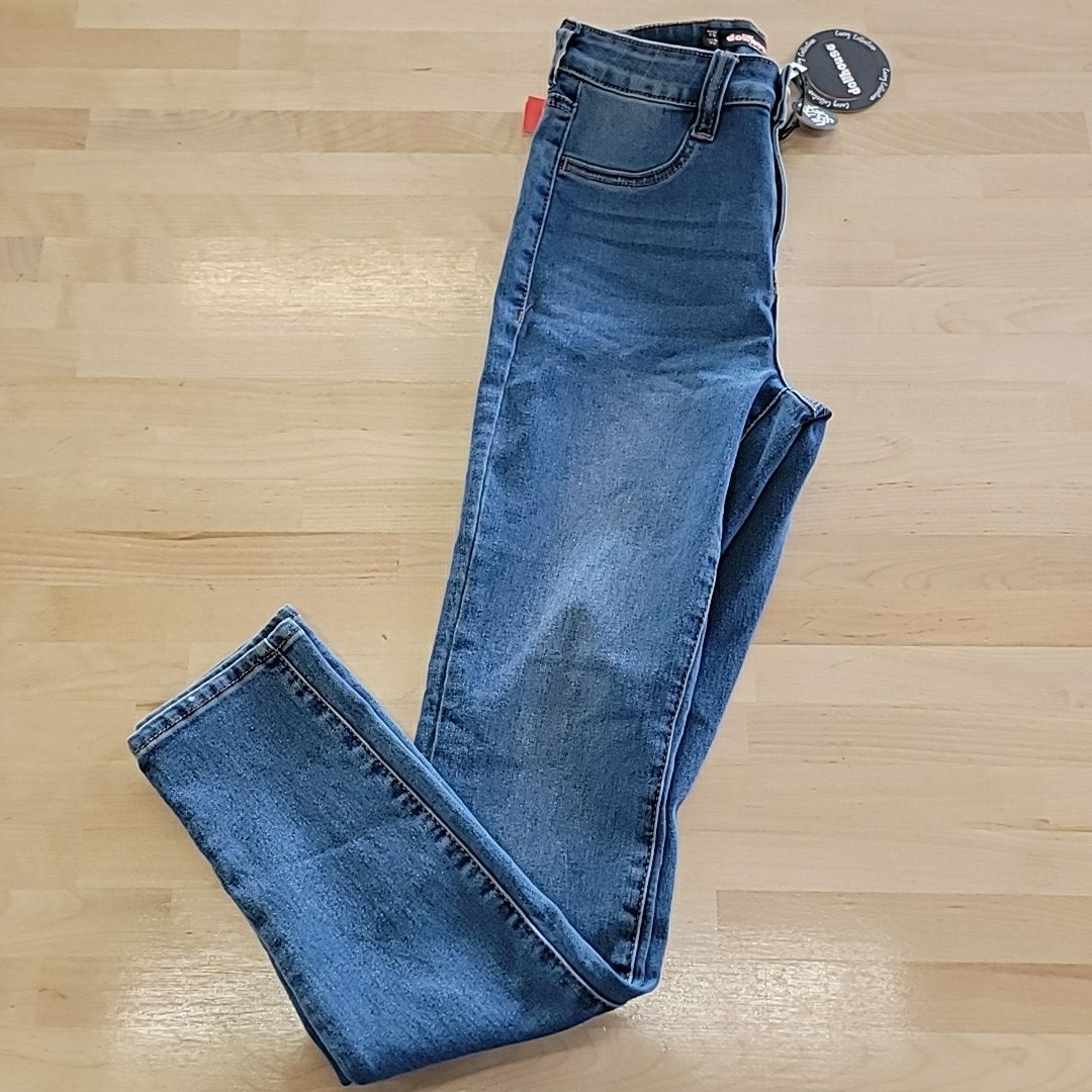 dollhouse Size 3/4 Blue Jeans Christina Curvy Collection Skinny NWT