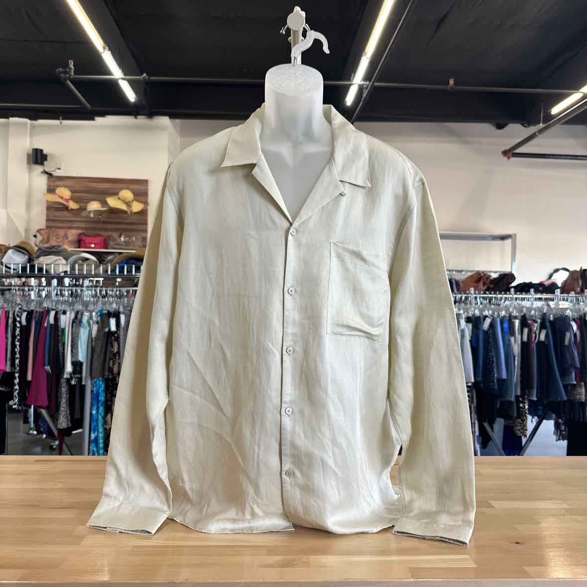 Male INC Men's Size XL olive MENS Button Down Shirt