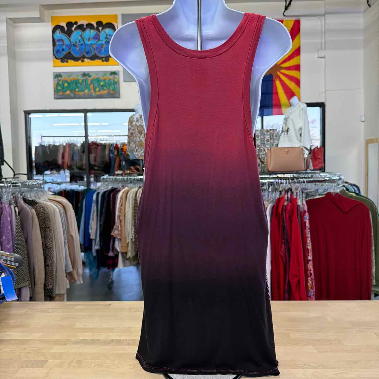 Vocal Size One Size Red Used Sleeveless