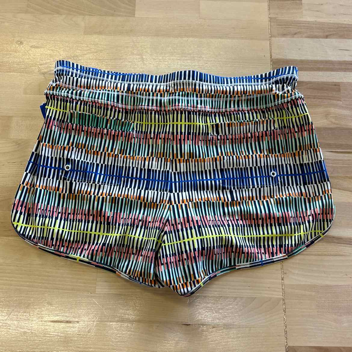 Athleta Size S Multi Color Athletic Shorts