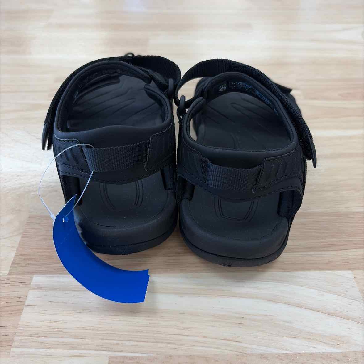 Teva Size 6 Black New Sandals