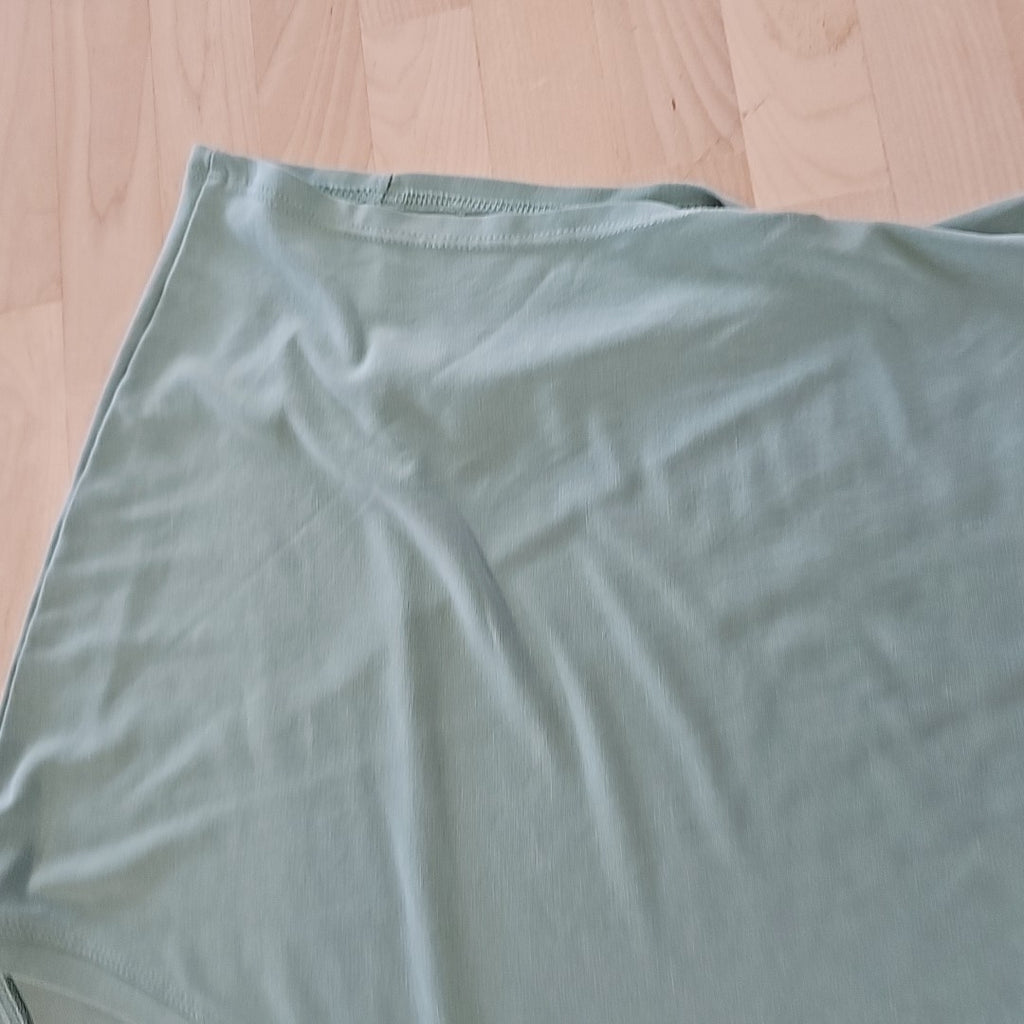 32 degrees Size L Green Blouse