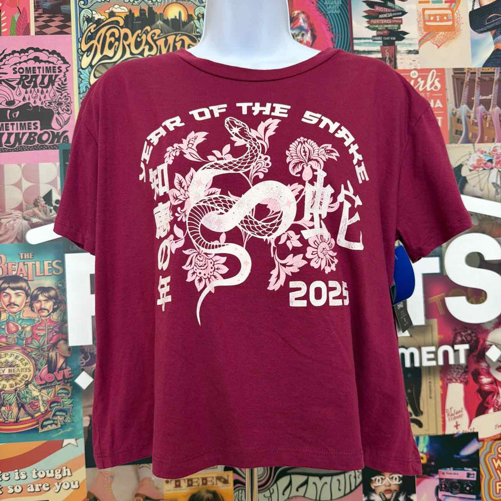 Grayson Threads Size M Year of the Snake Lunar New Year Graphic T-Shirt