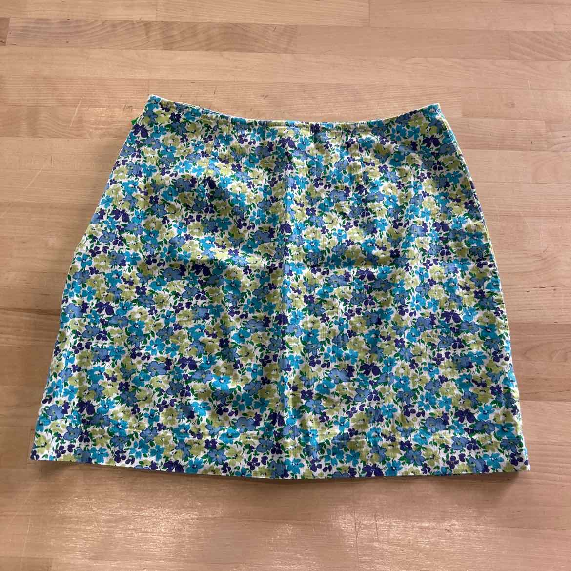 Express Size 1/2 Green & blue Prints Preloved Skirt
