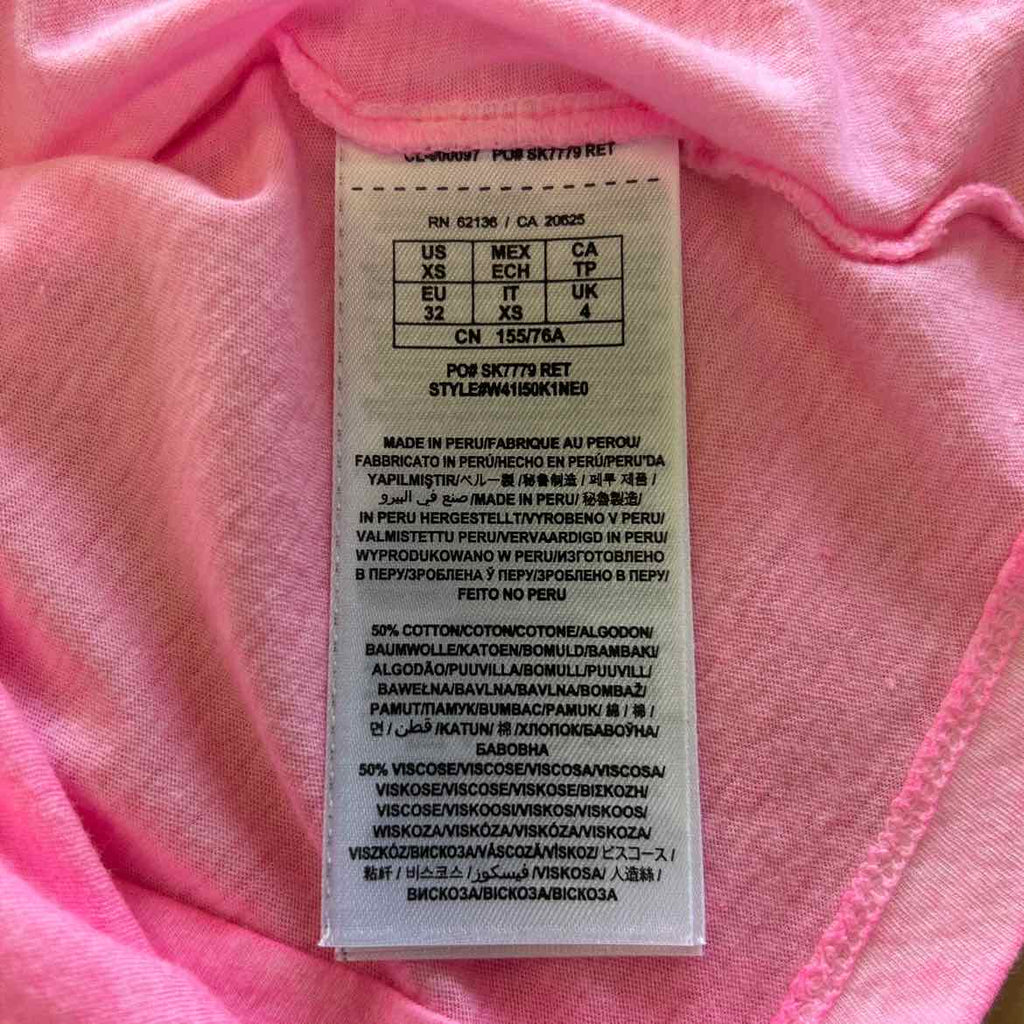 Guess Size XS Pink Preloved T-Shirt SS