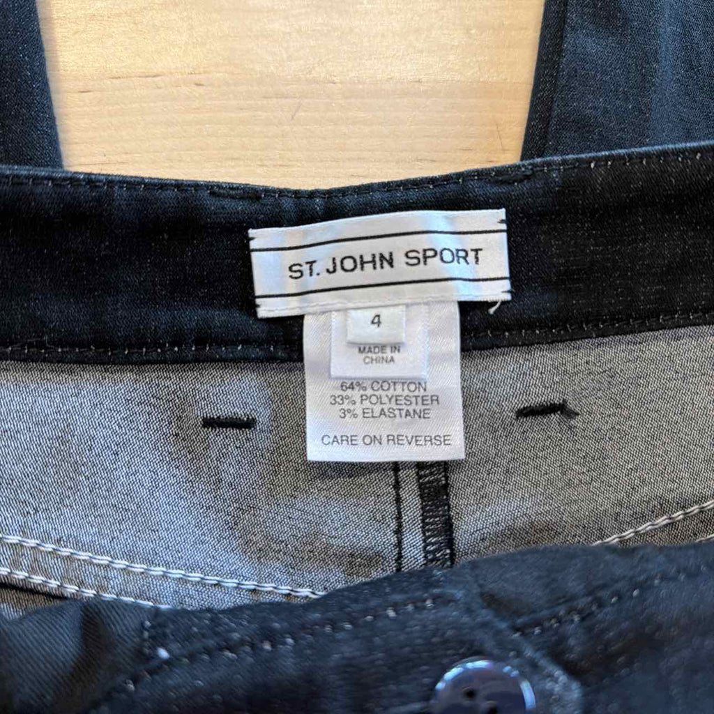 St. John Size 4 Black Denim Used Jeans