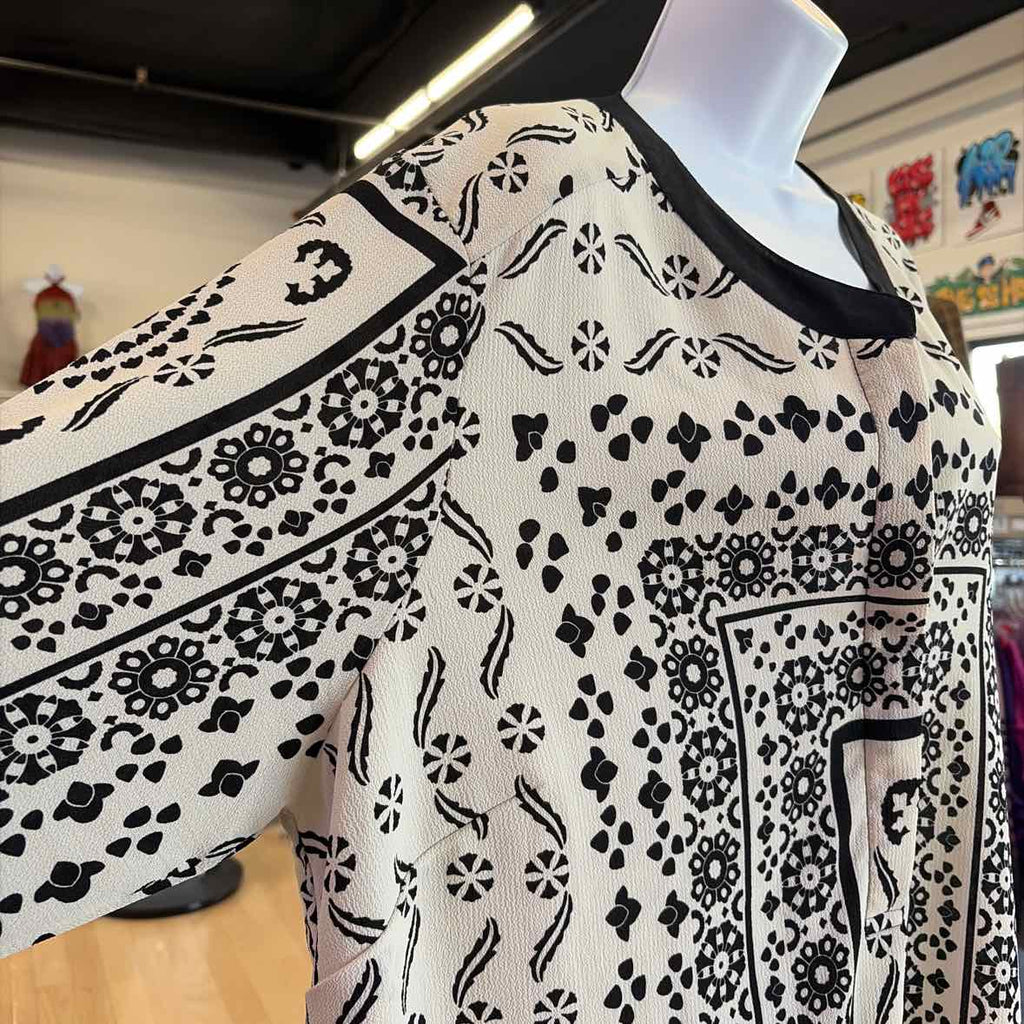 AntiliaFemme Size 2X BLACK & WHITE Used Blouse