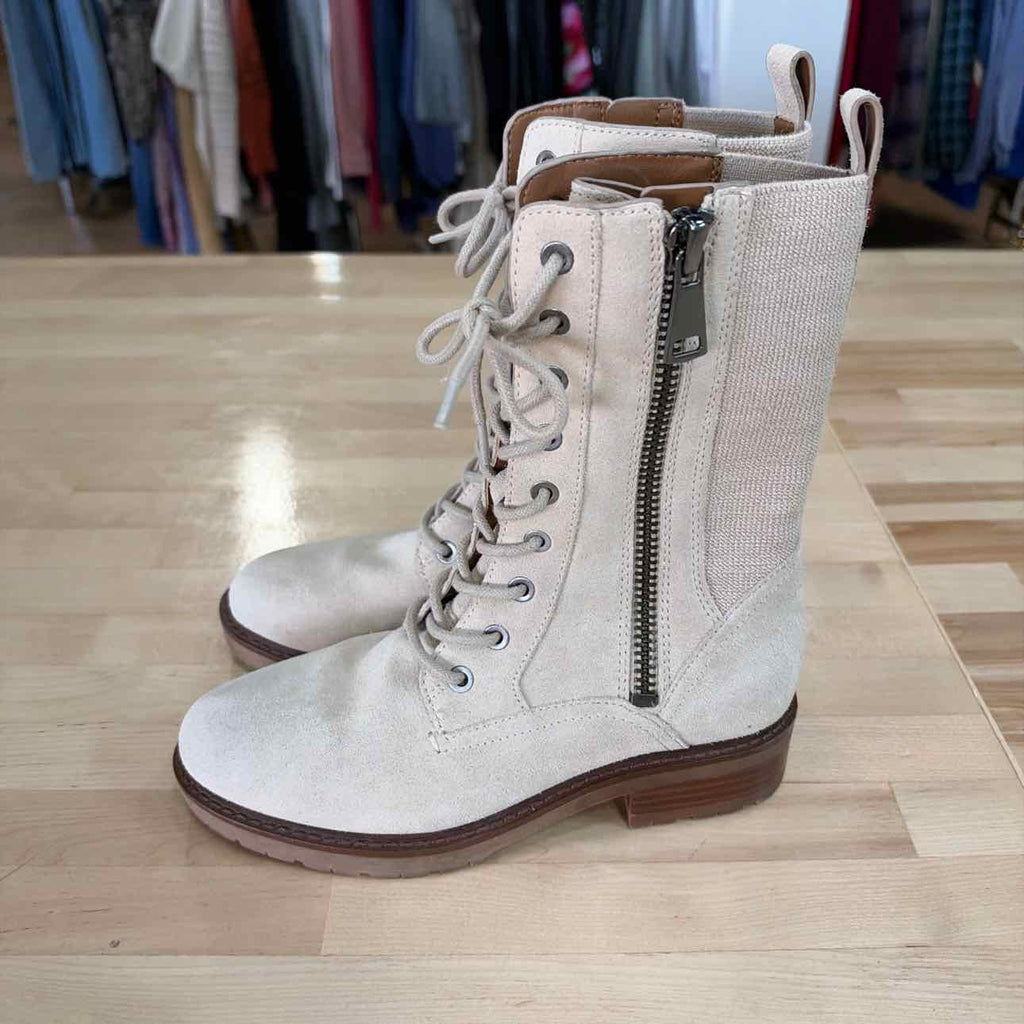 Naturalizer Size 6 Beige Suede Preloved Boots