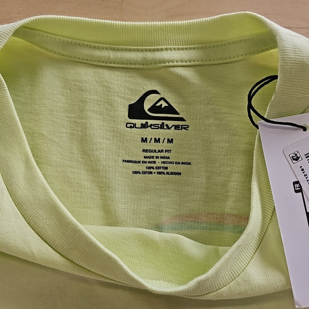 Quicksilver Size M Green New MENS T-shirt