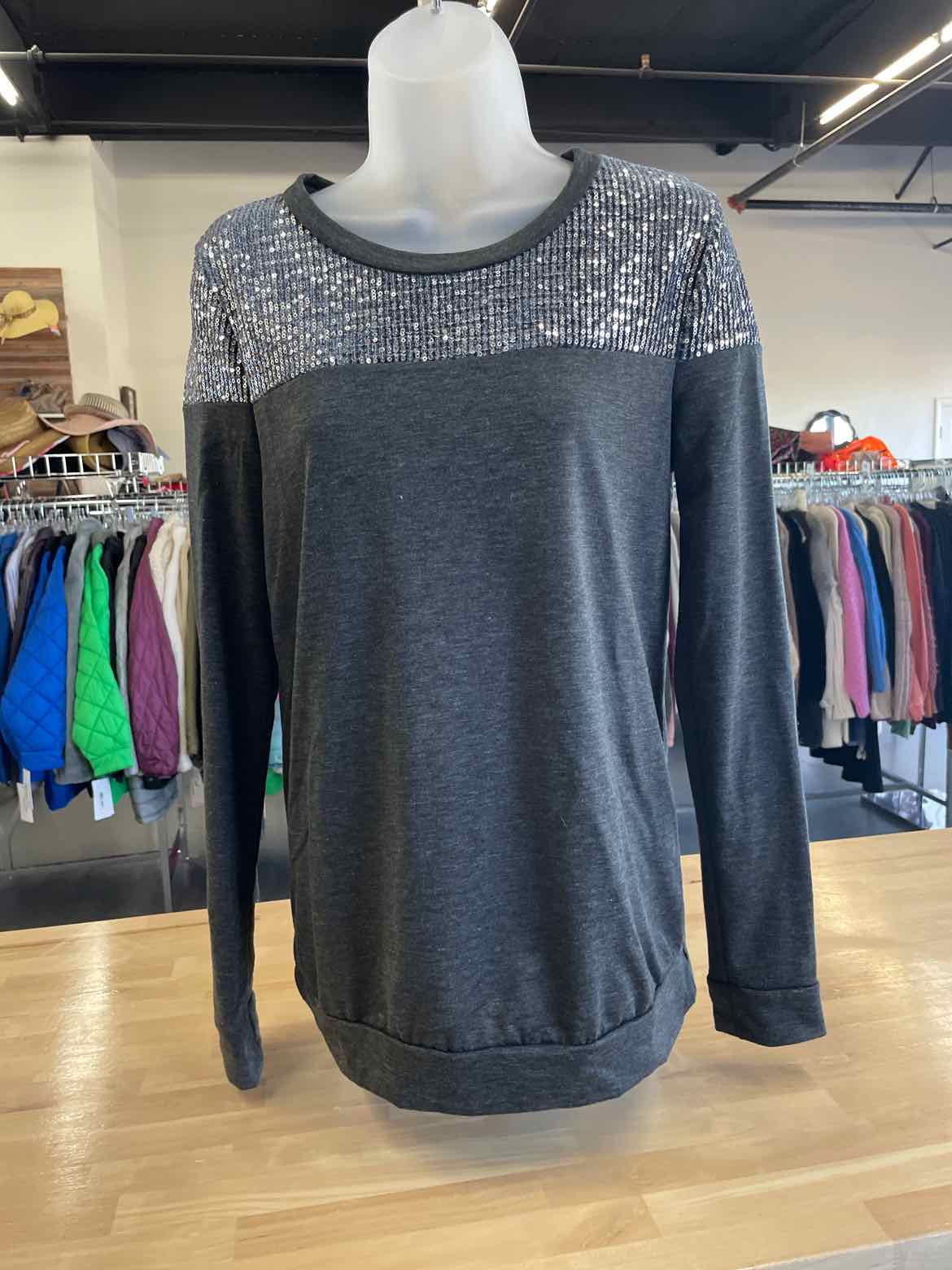 12pm by mon ami Size S Gray Sweater