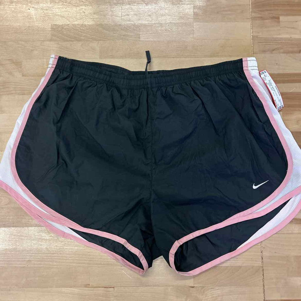 Nike Size XL Black Preloved Shorts