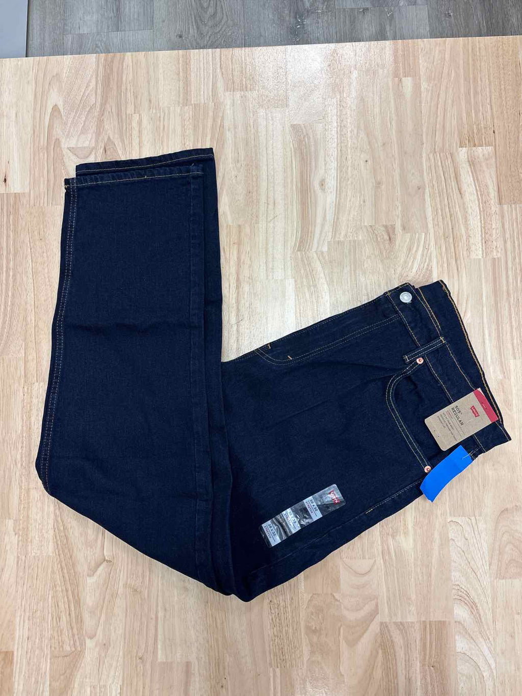 Men's Levi'sÂ® 505â„¢ Regular Fit Stretch Jeans
