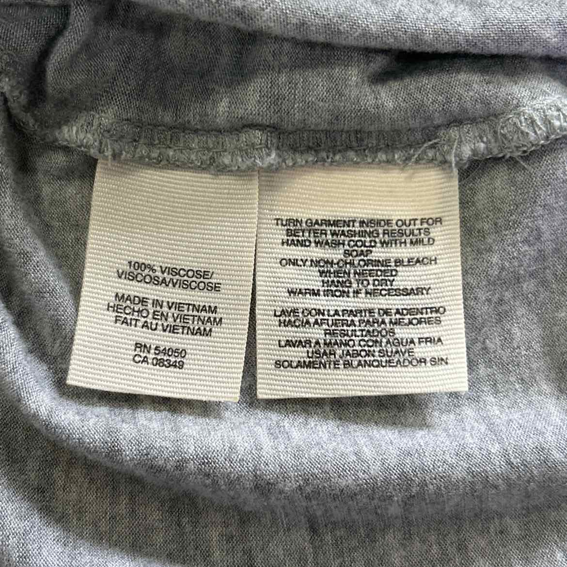 Rachel Roy Size L Grey Preloved T-Shirt SS