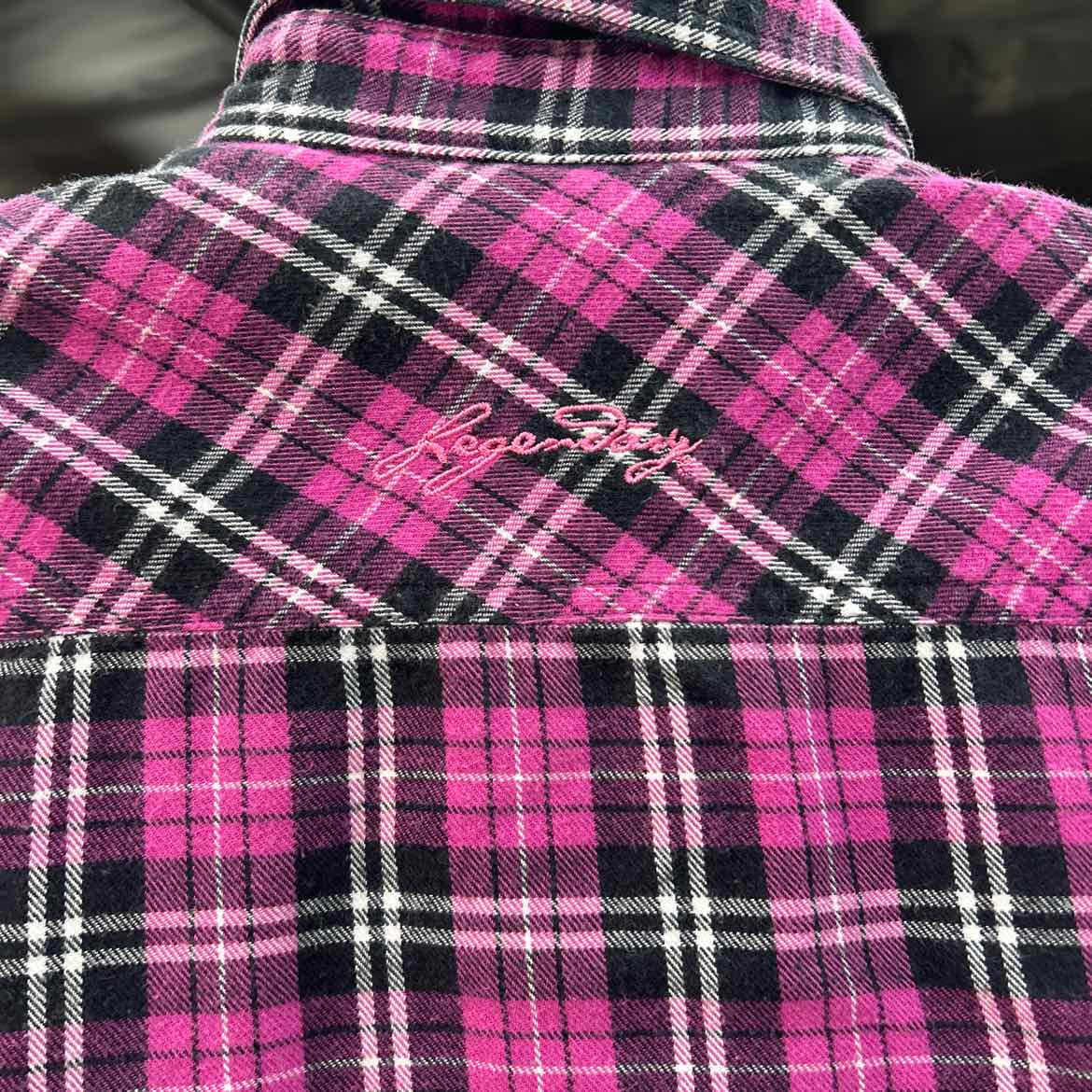 Legendary Whitetails Size M Pink Preloved Flannel