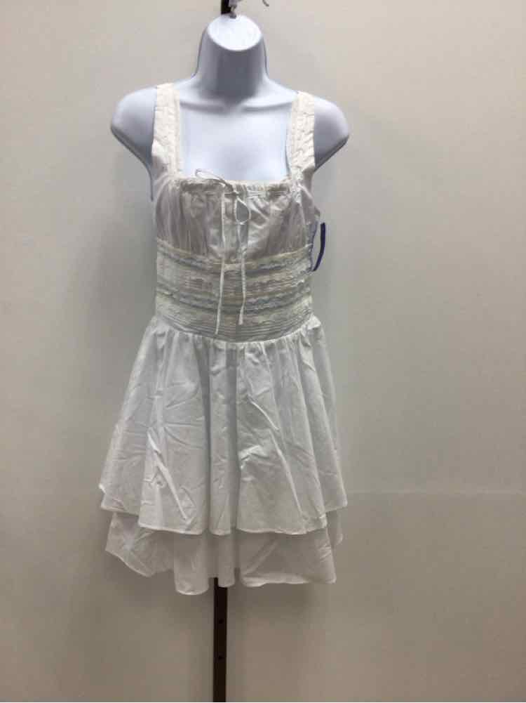 astr Size S White New Dress