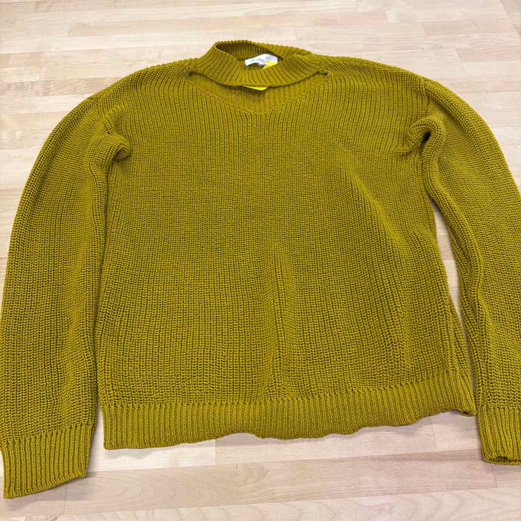 Endless Love Size M Green Knit Sweater