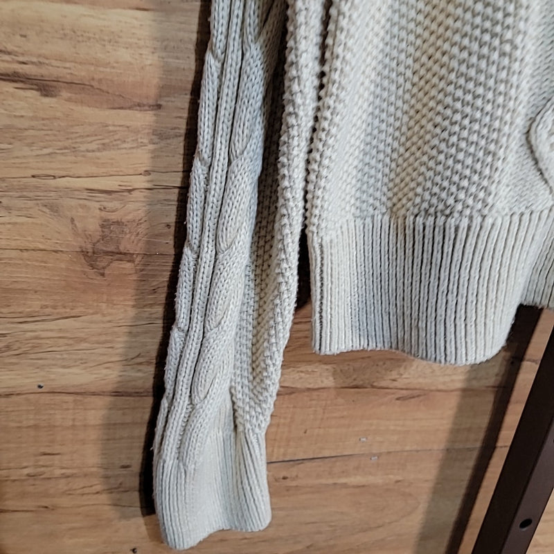 Cabi Beige Size S V Neck Sweater
